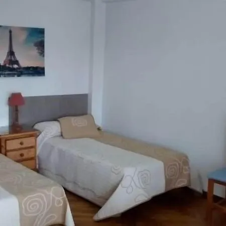 Santa Rita سانتياغو دي كومبوستيلا