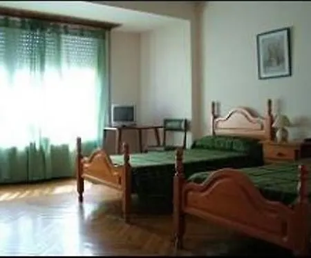 Santa Rita * سانتياغو دي كومبوستيلا